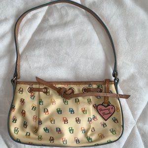 Vintage Dooney & Bourke leather purse